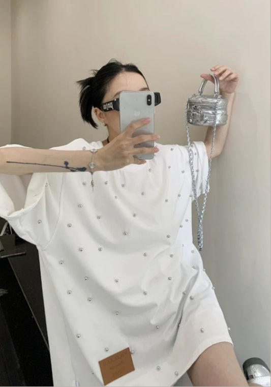 シルバービーズ付きTシャツ