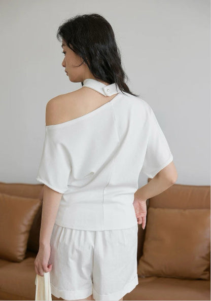 ホルターネックオフショルTシャツ