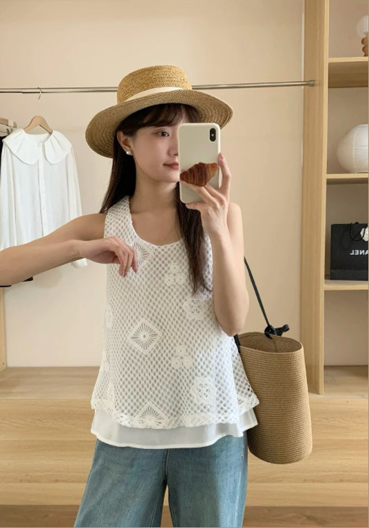 レイヤード風メッシュベスト