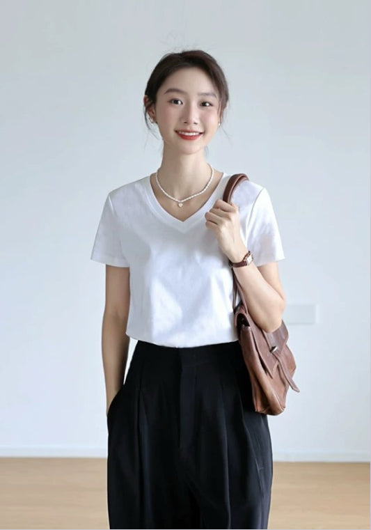 Vネック半袖Tシャツ