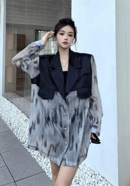 クール系お姉さん風 ジャケットシャツ